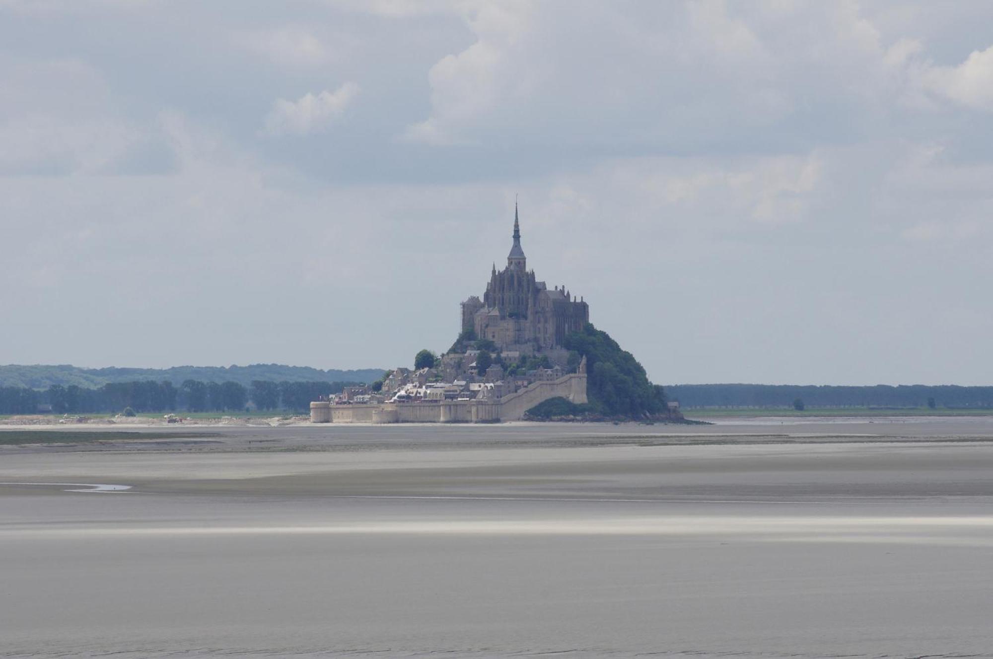 Cosy Ferme De Village En Baie Du Mont Saint Michel Vains Exterior foto